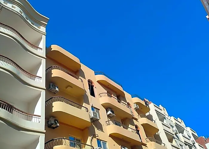 Apartment1 מלון הורגהדה