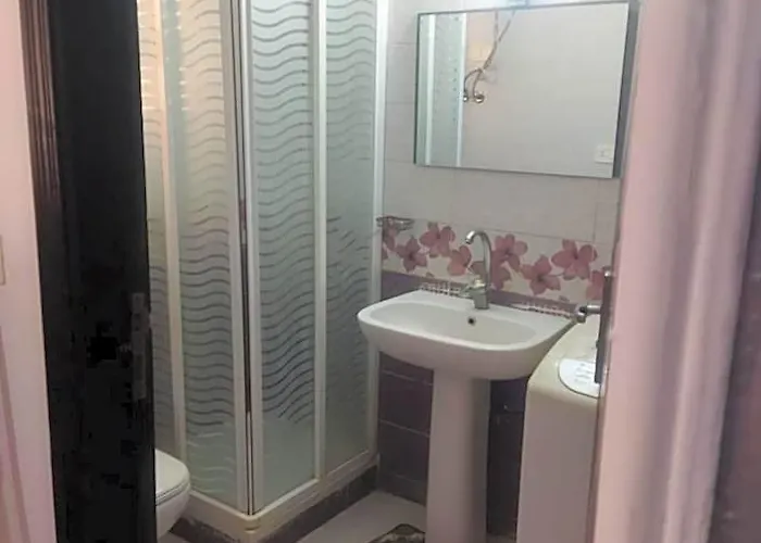Apartment1 3* הורגהדה